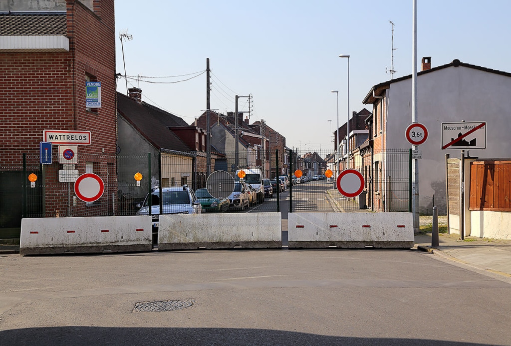 Frontières viralisées