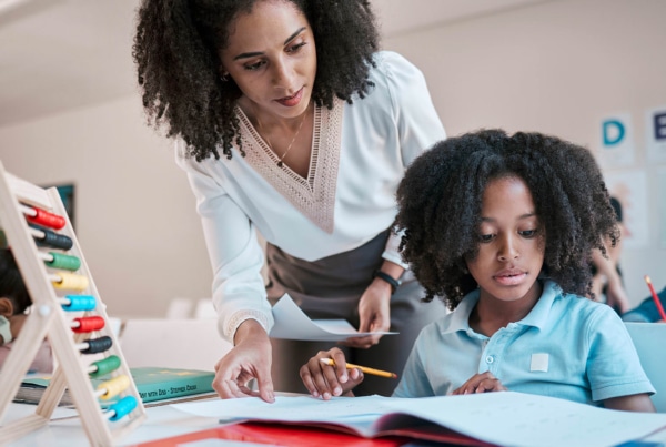 Découvrez le Parcours Préparatoire au Professorat des écoles