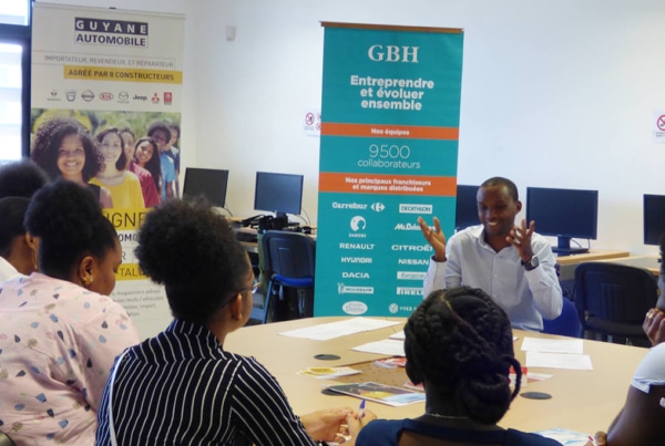 Partenariat avec GBH, les étudiants rencontrent un responsable des ressources humaines